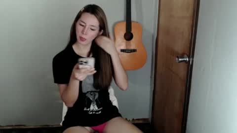 Dyanna Zulla online show from December 16, 2024, 9:52 pm