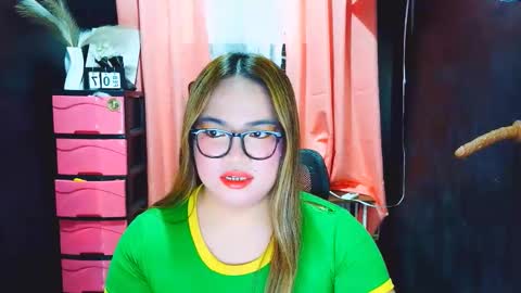 xxirene online show from February 8, 2026, 4:16 am