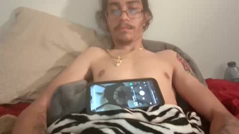 Snapshot of xxjasoneecxx chatting on December 28, 2024, 7:33 am XxJasoneecxX online show from December 28, 2024, 7:33 am