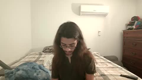 Snapshot of xxjasoneecxx chatting on January 24, 2025, 1:24 am XxJasoneecxX online show from January 24, 2025, 1:24 am