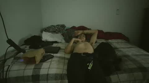 Snapshot of xxjasoneecxx chatting on February 16, 2025, 6:32 pm XxJasoneecxX online show from February 16, 2025, 6:32 pm