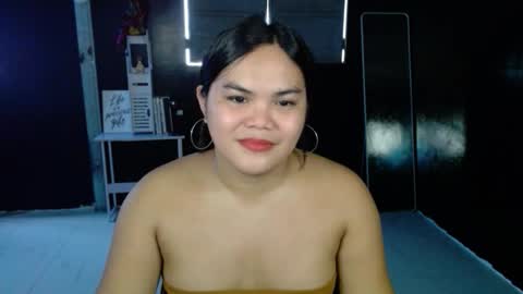 Snapshot of xxkylie_smithxx chatting on October 28, 2025, 7:01 am Kylie Smith online show from October 28, 2025, 7:01 am