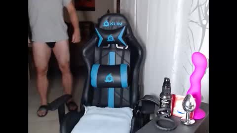 Snapshot of xxmettexx chatting on September 23, 2025, 7:28 pm xxmettexx online show from September 23, 2025, 7:28 pm