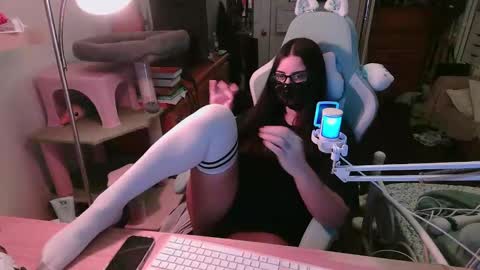 Snapshot of xxpreachersdaughterxx chatting on November 15, 2025, 4:43 am coco online show from November 15, 2025, 4:43 am