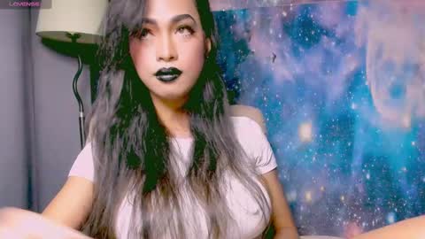 Lara online show from February 17, 2025, 8:36 pm