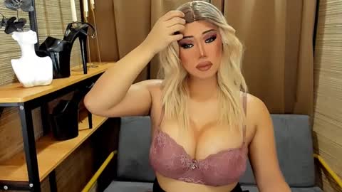 xxtastefullayeshaxx online show from January 19, 2025, 7:04 am