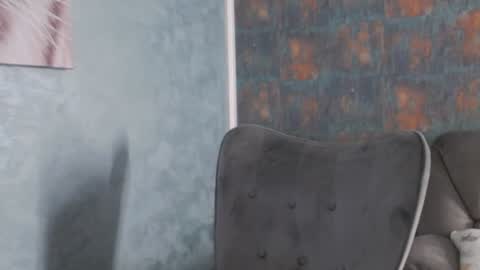 xxx_alejandro online show from January 22, 2025, 12:27 pm