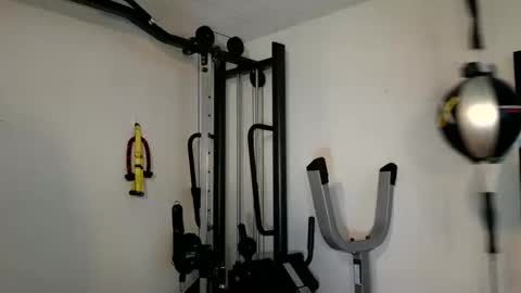 Snapshot of xxx_fitness chatting on January 2, 2025, 7:51 pm Frost online show from January 2, 2025, 7:51 pm