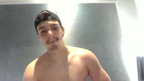 xxxbeastboi online show from March 19, 2026, 5:22 am