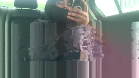 xxxceo online show from April 12, 2026, 5:51 pm