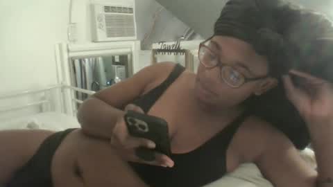 Danielle online show from March 12, 2026, 4:57 pm