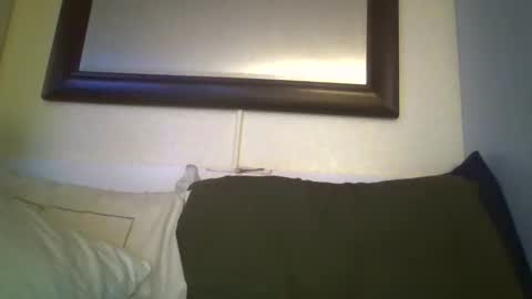 Snapshot of xxxelentdick chatting on November 10, 2025, 4:00 am deeeeznutz online show from November 10, 2025, 4:00 am