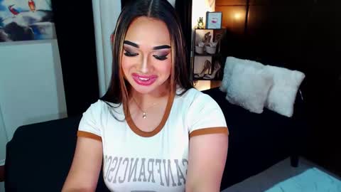 OLIVIA online show from December 12, 2024, 6:10 pm