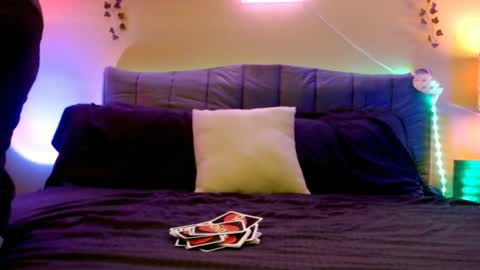 XXXGrillCheese online show from April 10, 2026, 10:31 am