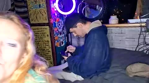 XXXQueenMandyDickenz online show from November 26, 2025, 9:54 am