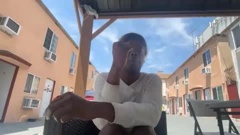 xxxsirstartexxx online show from June 3, 2026, 6:46 pm