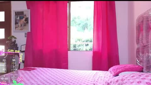 xxxtatianabustyxxx online show from April 20, 2026, 9:16 pm