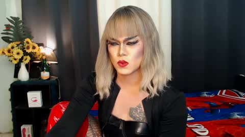 Snapshot of xyournightmarequeenx chatting on December 20, 2024, 7:07 pm QueenMarina online show from December 20, 2024, 7:07 pm