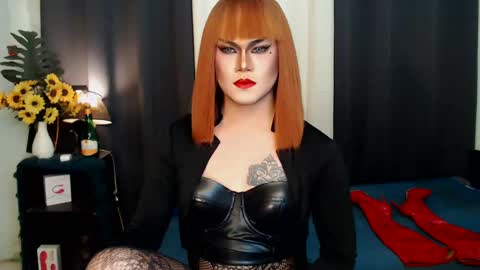 Snapshot of xyournightmarequeenx chatting on February 8, 2025, 12:06 pm QueenMarina online show from February 8, 2025, 12:06 pm