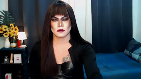 QueenMarina online show from September 9, 2025, 5:56 pm