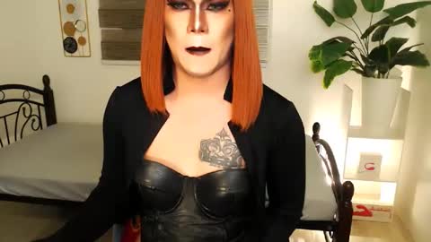 QueenMarina online show from April 22, 2026, 6:20 pm