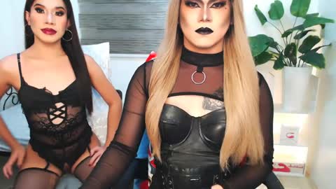 Snapshot of xyournightmarequeenx chatting on July 12, 2026, 7:27 pm QueenMarina online show from July 12, 2026, 7:27 pm
