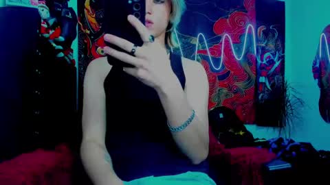 Snapshot of xzerox_ chatting on October 8, 2025, 2:20 am xzerox_ online show from October 8, 2025, 2:20 am