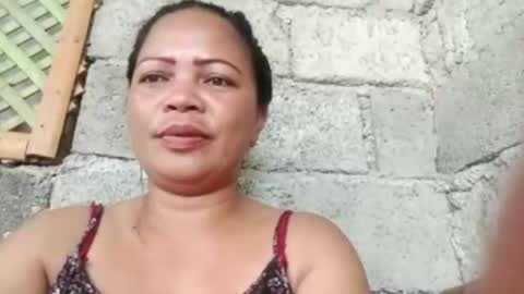 yadly143 online show from May 31, 2026, 4:42 am