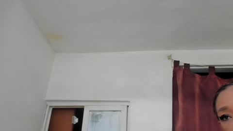 yailin_04 online show from July 28, 2026, 6:42 pm