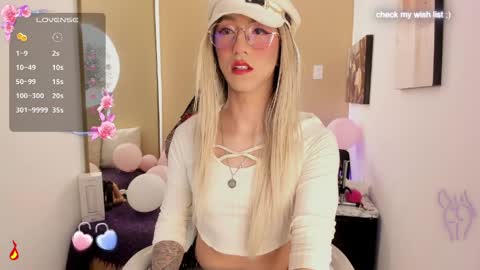 Yaki online show from April 11, 2026, 5:45 am