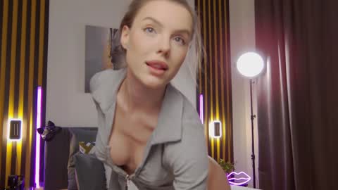 yamaguchi_ online show from January 16, 2025, 5:32 am