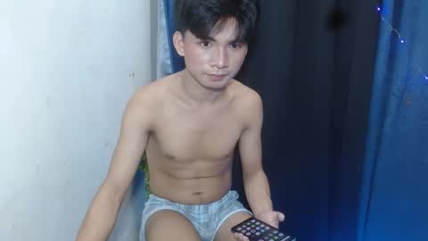 Snapshot of yami_sukehiroxxx chatting on November 11, 2025, 6:08 pm yami_sukehiroxxx online show from November 11, 2025, 6:08 pm