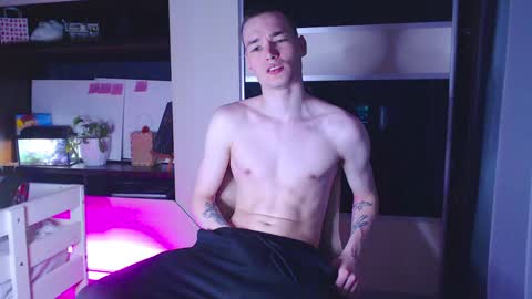 Snapshot of yan_rizen chatting on December 15, 2024, 8:47 pm Yan online show from December 15, 2024, 8:47 pm