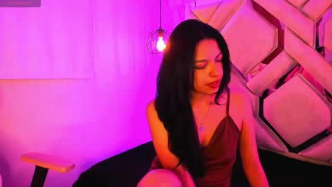 Snapshot of yanna_pink chatting on November 5, 2025, 8:42 pm yanna_pink online show from November 5, 2025, 8:42 pm