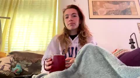 yanyanpixie online show from November 14, 2025, 4:17 pm