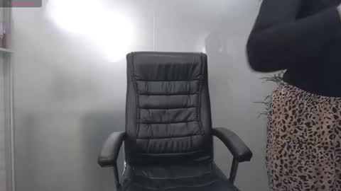 Yara online show from January 7, 2026, 6:05 am