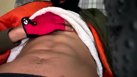 yasarsimo99154258 online show from February 5, 2026, 7:07 pm