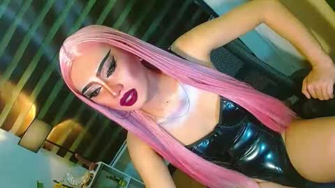 miss yasii online show from June 2, 2026, 3:14 pm