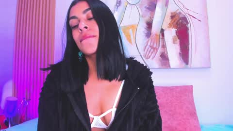 Snapshot of yasiir_0229 chatting on December 15, 2024, 3:56 am Yasiir online show from December 15, 2024, 3:56 am