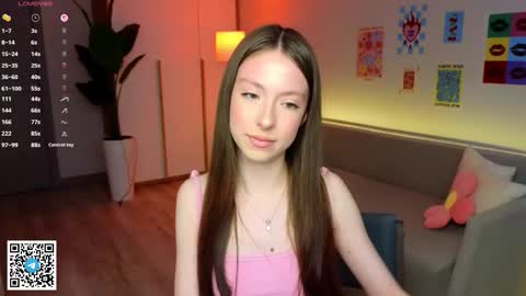 Yasmin online show from March 18, 2026, 6:38 am