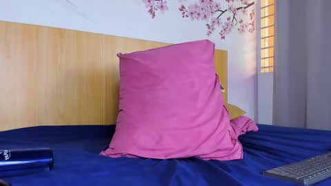 Yasminn Scott online show from March 4, 2025, 3:15 pm