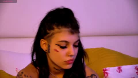 Diana online show from June 1, 2026, 4:25 am