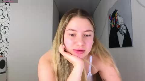 Yasyaa  online show from October 9, 2025, 3:15 am