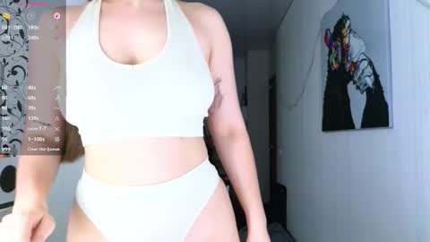 Yasyaa  online show from October 17, 2025, 5:43 am