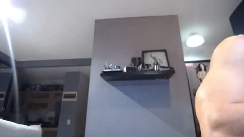 yahto online show from December 5, 2025, 2:31 am