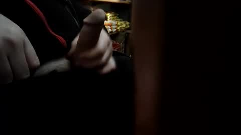 Snapshot of yay31 chatting on November 15, 2025, 2:42 am yay31 online show from November 15, 2025, 2:42 am