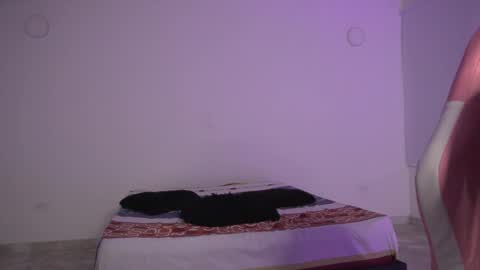 Snapshot of yayoi_cresp18 chatting on February 5, 2025, 6:04 pm yayoi_cresp18 online show from February 5, 2025, 6:04 pm