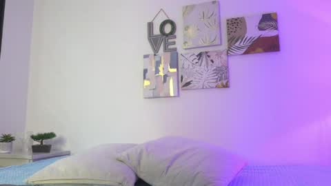 Snapshot of yayoi_cresp18 chatting on February 6, 2025, 11:43 am yayoi_cresp18 online show from February 6, 2025, 11:43 am