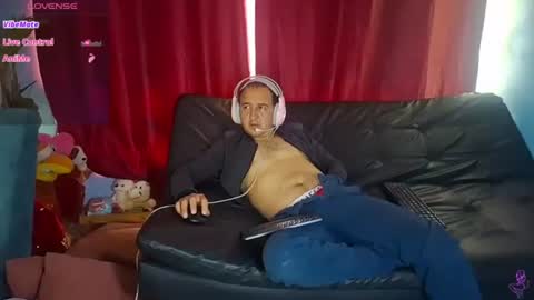 Snapshot of yazfore chatting on June 23, 2026, 4:38 pm Hazzan online show from June 23, 2026, 4:38 pm