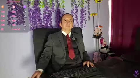 Snapshot of yazfore chatting on June 24, 2026, 2:49 pm Hazzan online show from June 24, 2026, 2:49 pm
